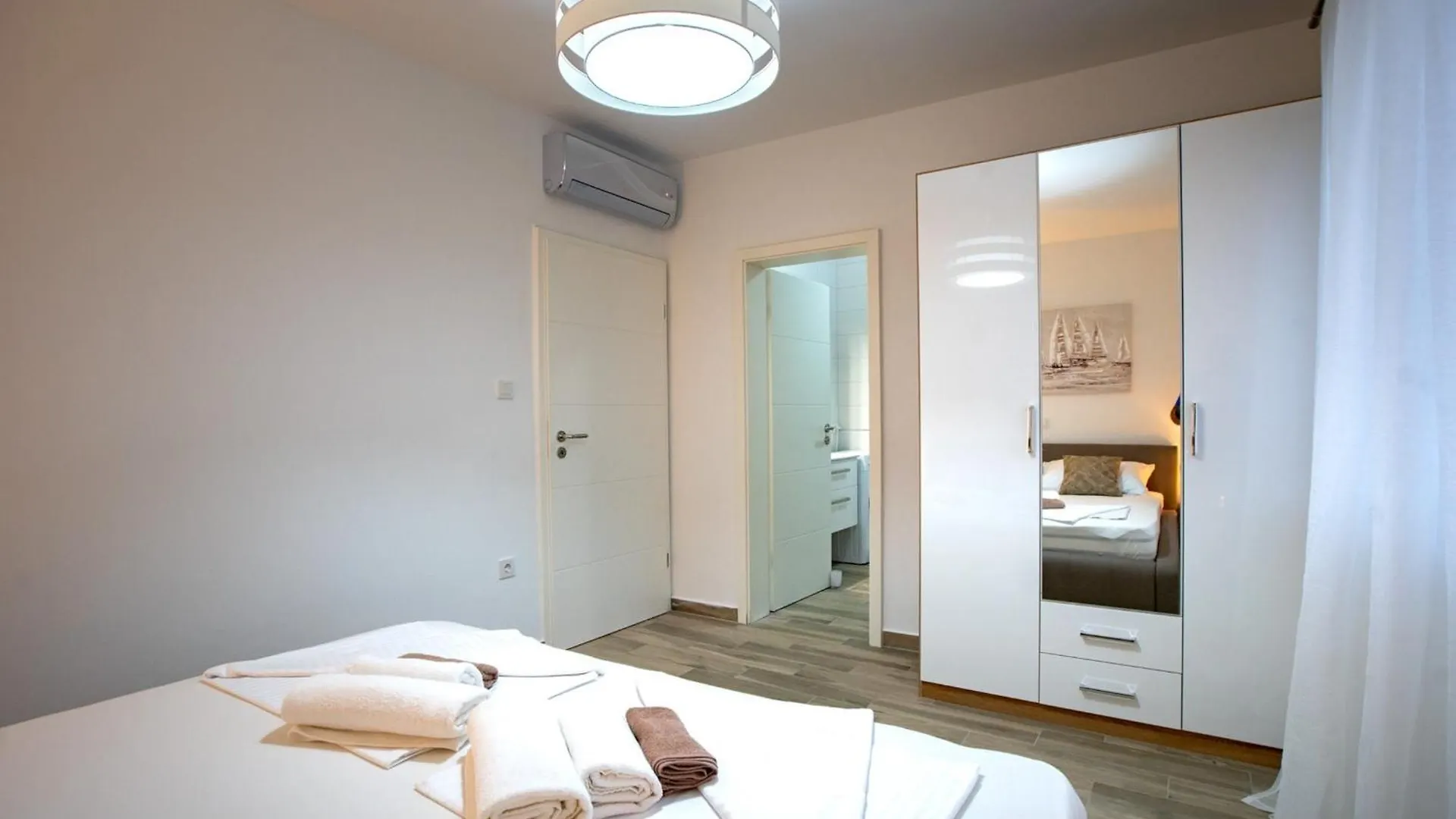 Villa Guliva - Sunny Vacation Paradise Supetarska Draga 0*,  Croatia