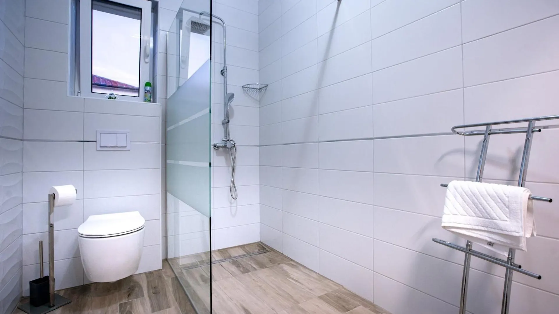 Villa Guliva - Sunny Vacation Paradise Supetarska Draga Apartment