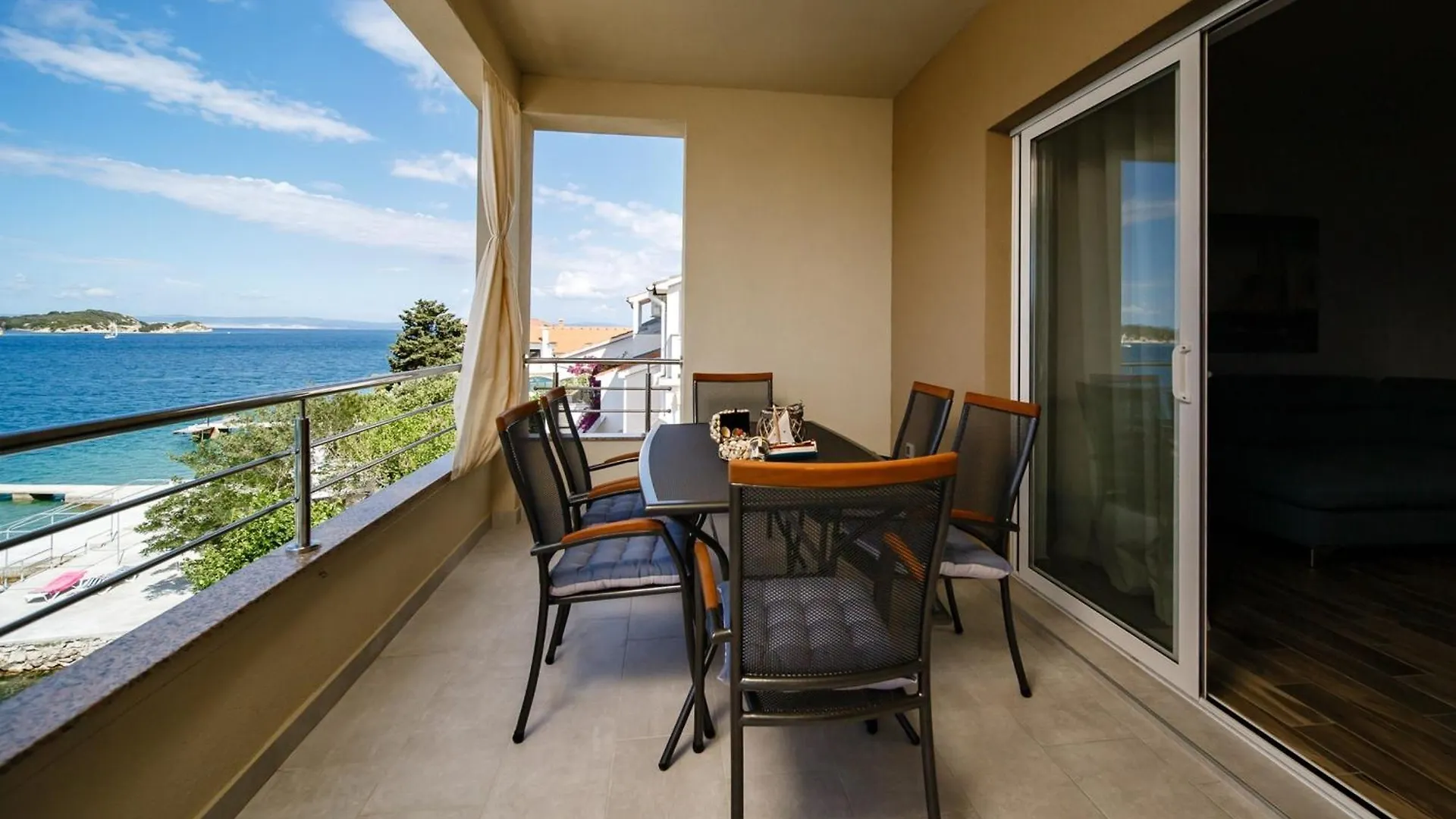 Apartment Villa Guliva - Sunny Vacation Paradise Supetarska Draga Croatia